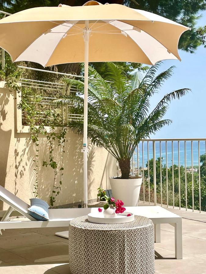 S'O Suites Тропея Экстерьер фото