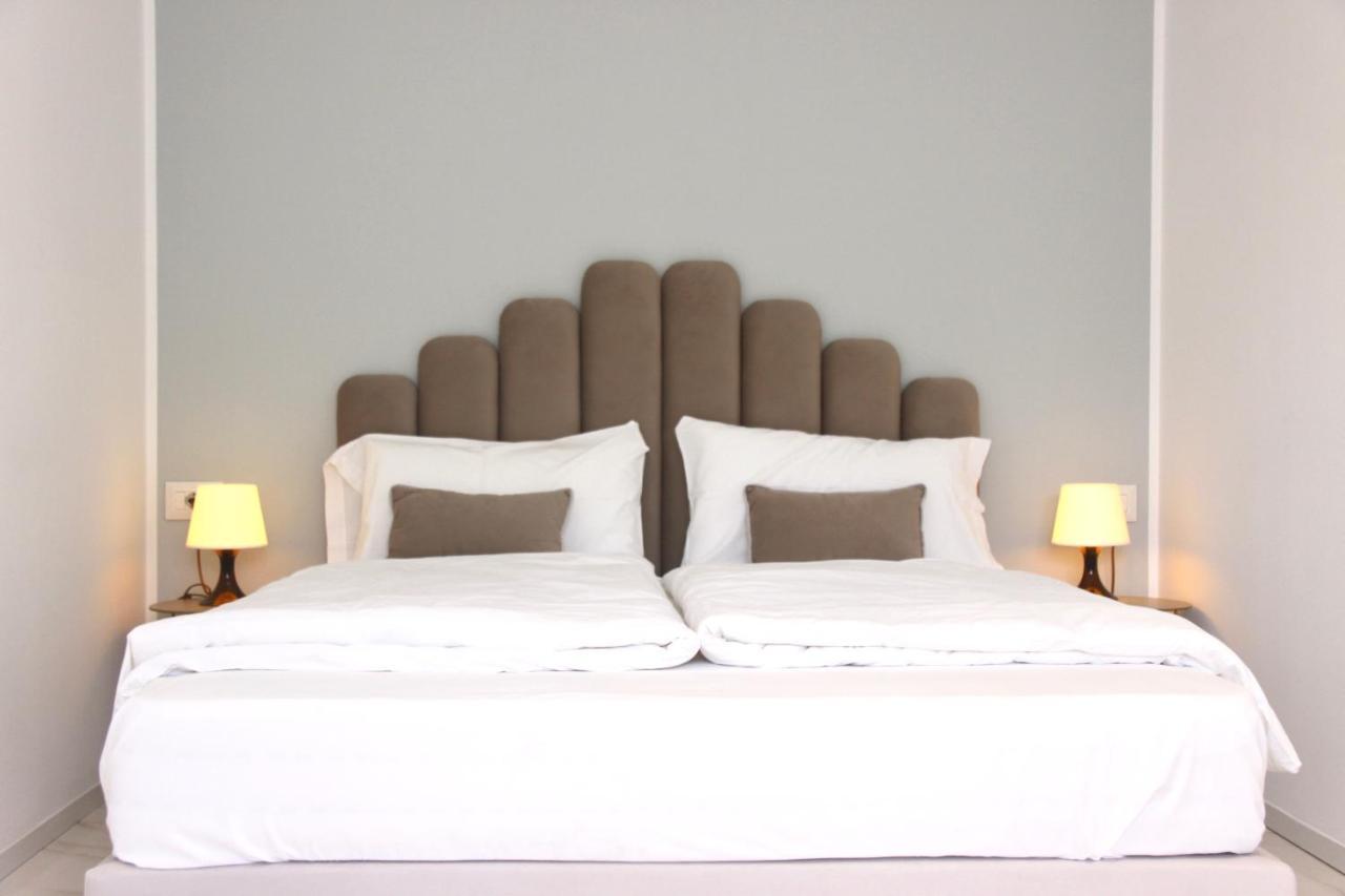 S'O Suites Тропея Экстерьер фото